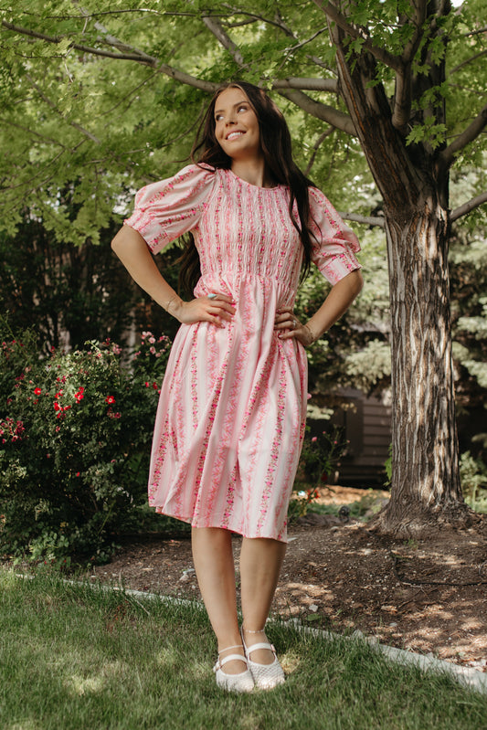THE VIOLETTA PINK FLORAL MIDI DRESS
