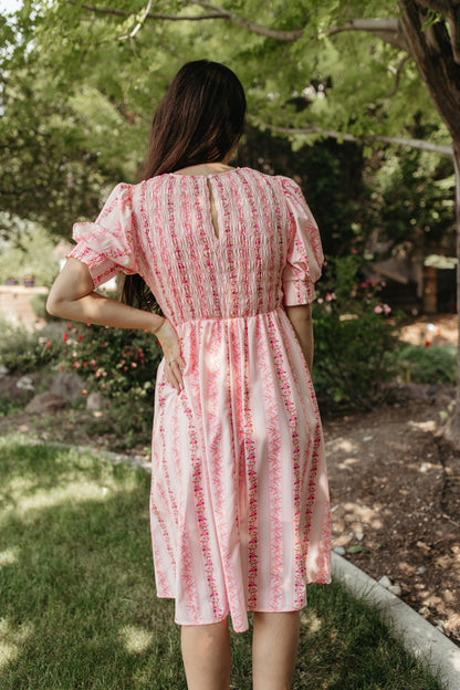 THE VIOLETTA PINK FLORAL MIDI DRESS