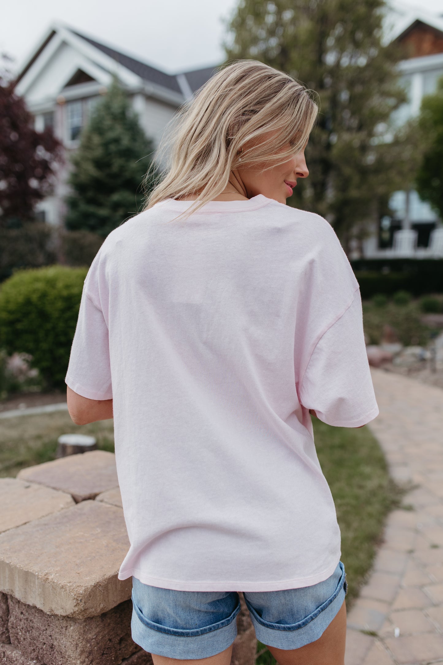 THE JOURNI OVERSIZED SHORT SLEEVE SHIRT IN SOFT PINK