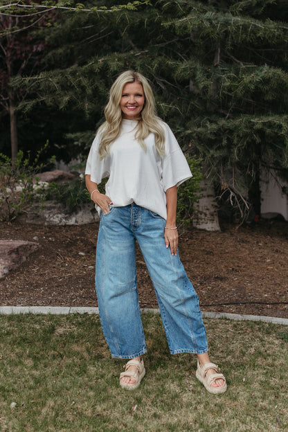 THE JOURNI OVERSIZED SHORT SLEEVE SHIRT IN OFF WHITE