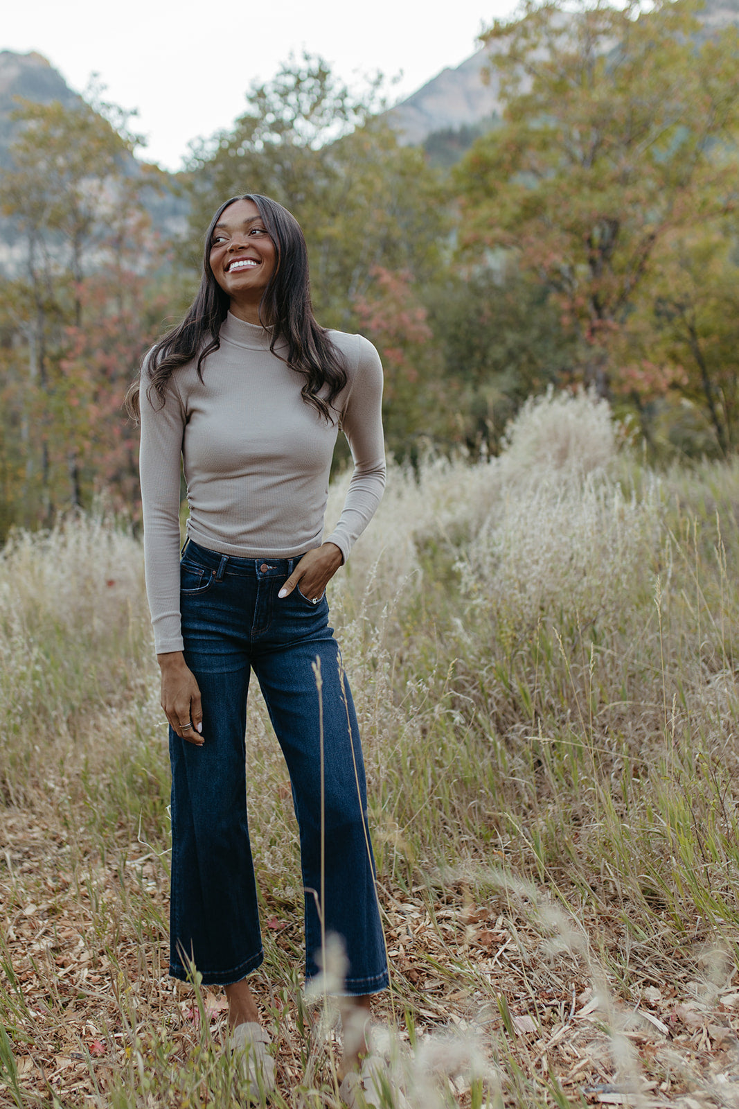 THE BECCA WIDE LEG JEANS IN DARK WASH