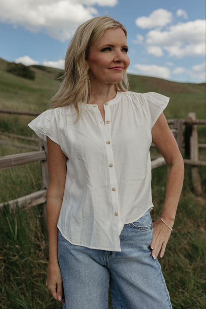 THE BLISS WHITE BUTTON UP TOP