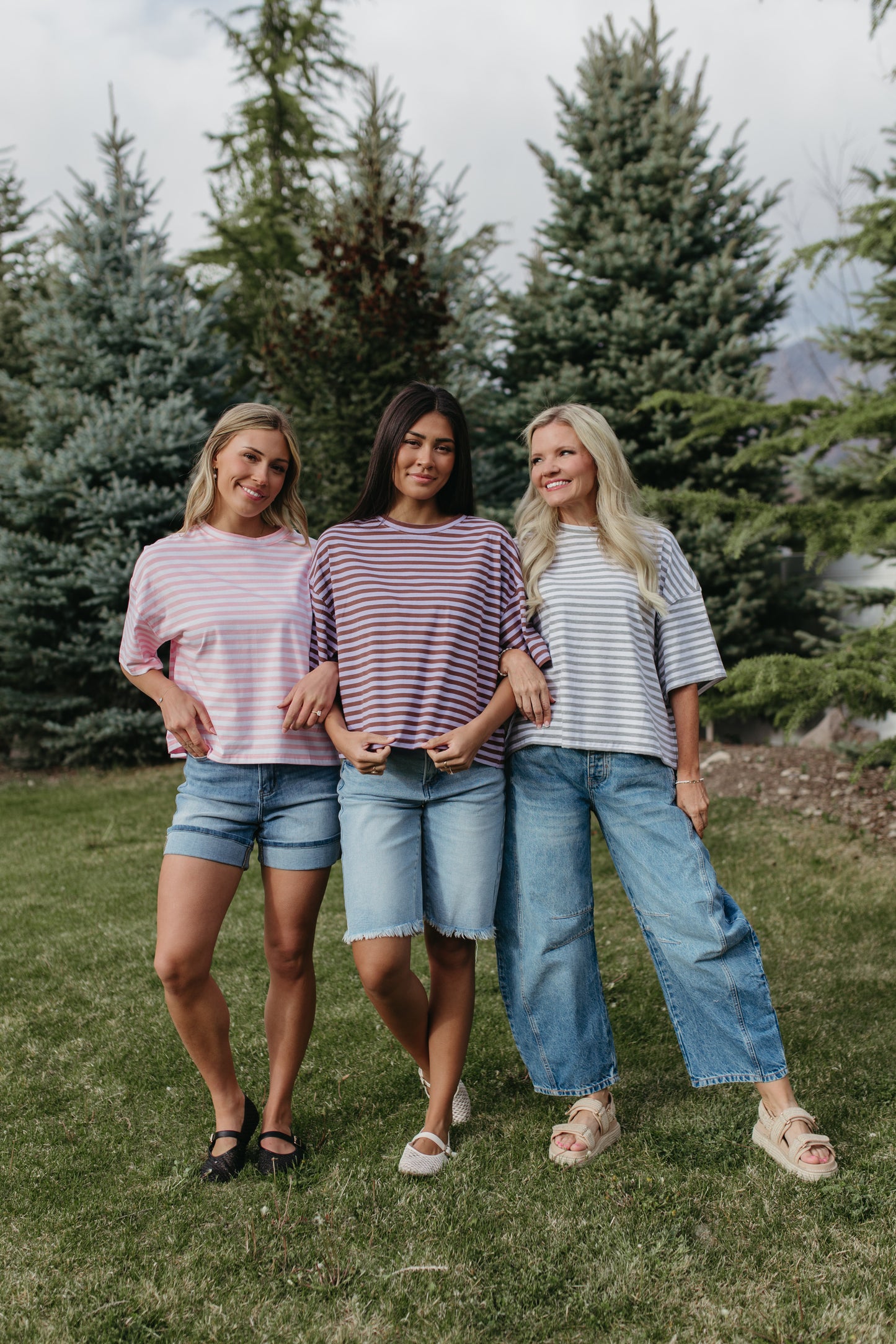THE EVELYN OVERSIZED STRIPE TEE IN PINK/WHITE