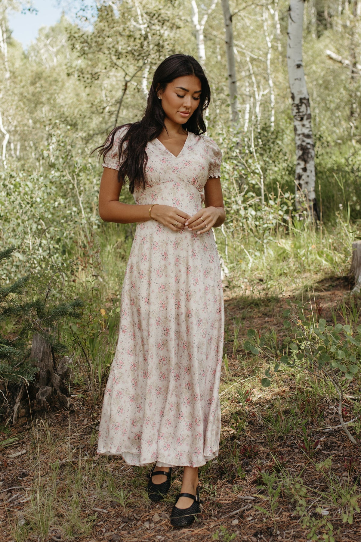 THE CELINE FLORAL MAXI V-NECK DRESS IN BEIGE