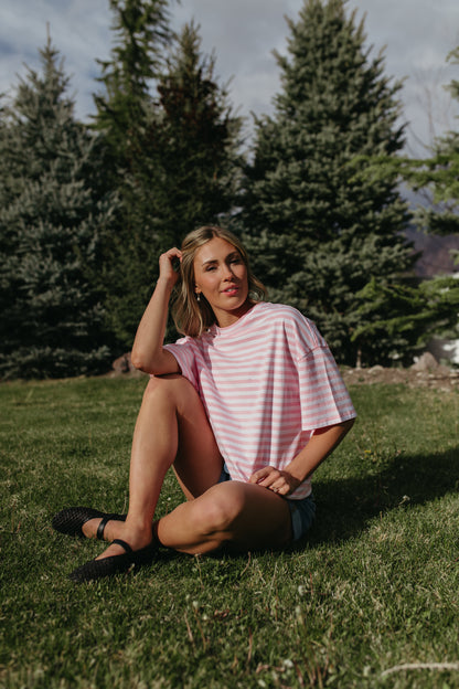 THE EVELYN OVERSIZED STRIPE TEE IN PINK/WHITE