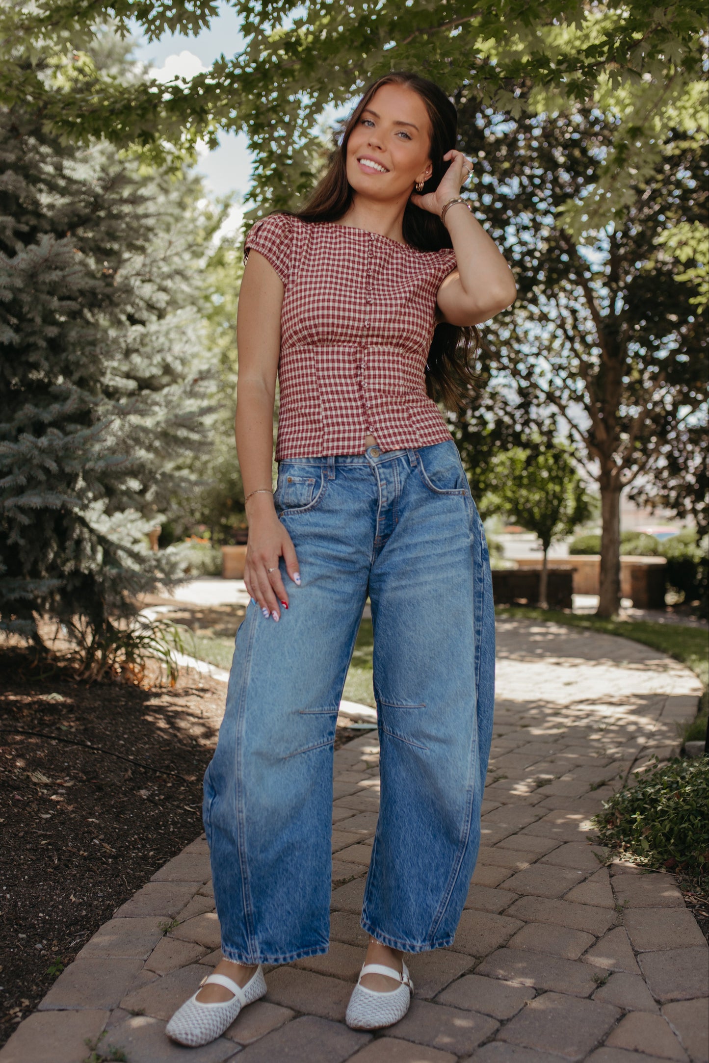 THE COLBIE PLAID PUFF SLEEVE BUTTON TOP IN BURGUNDY