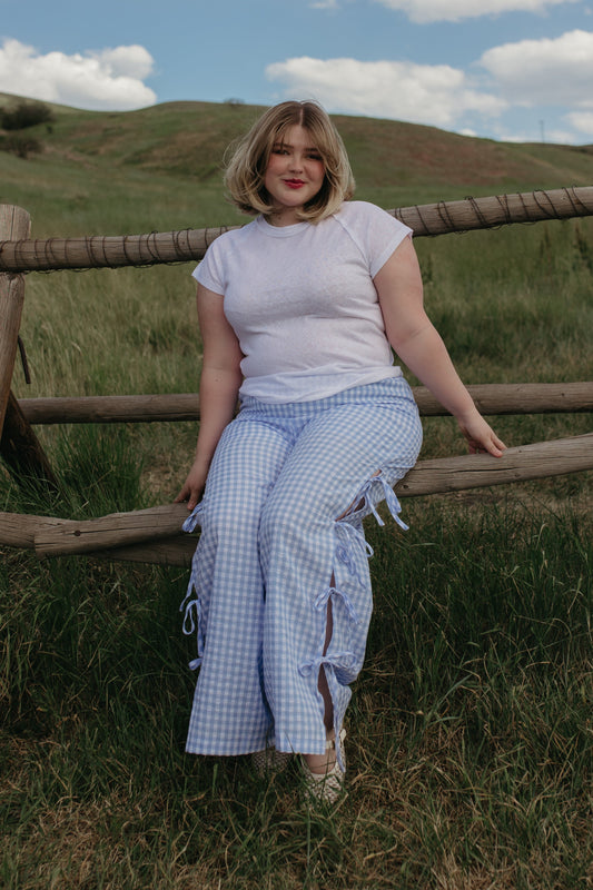 THE BRINLEY BOW PANTS IN BLUE