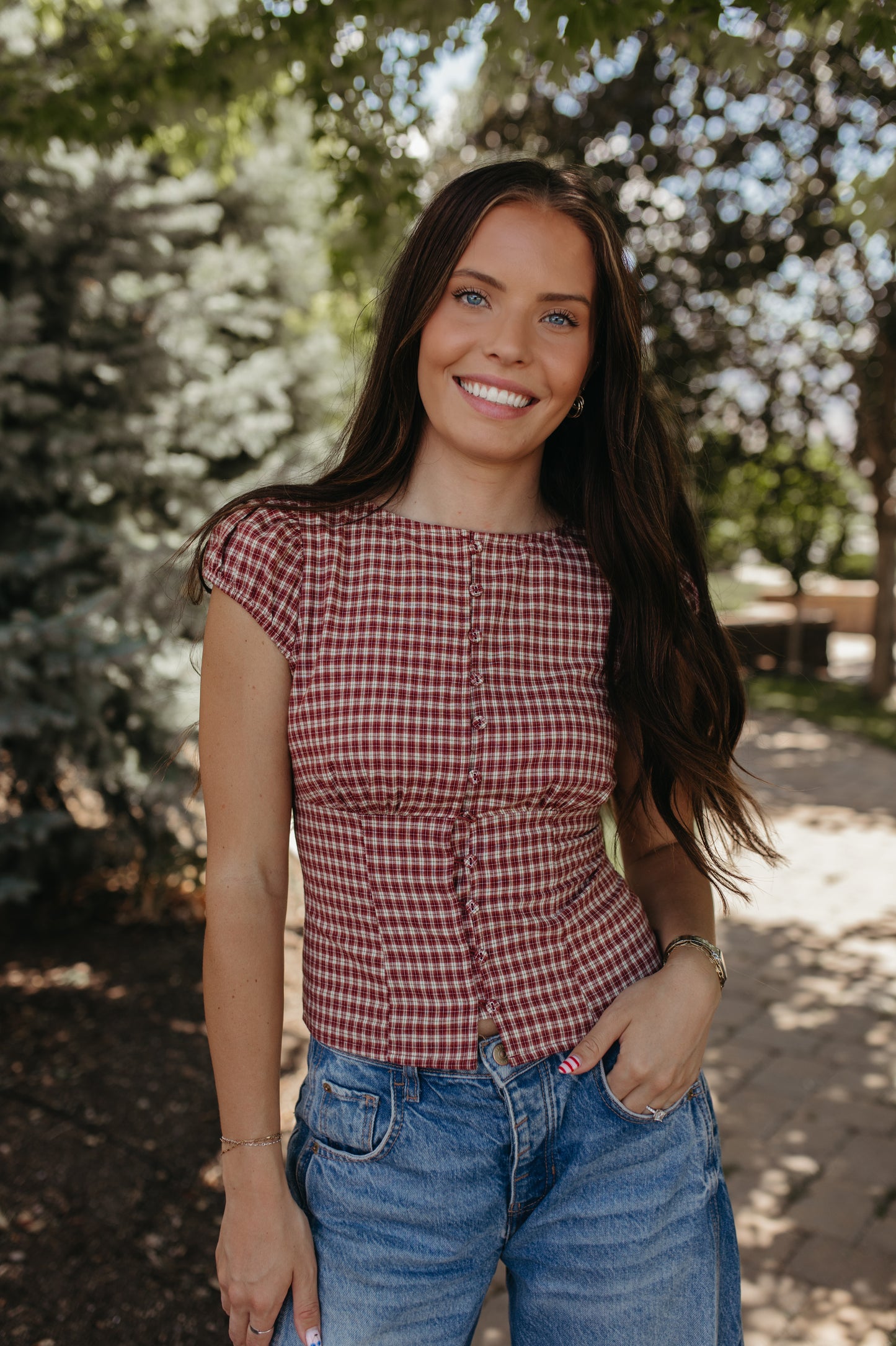 THE COLBIE PLAID PUFF SLEEVE BUTTON TOP IN BURGUNDY