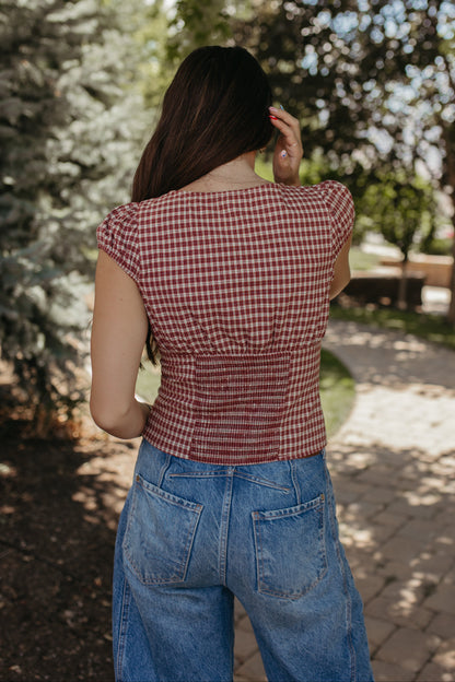 THE COLBIE PLAID PUFF SLEEVE BUTTON TOP IN BURGUNDY