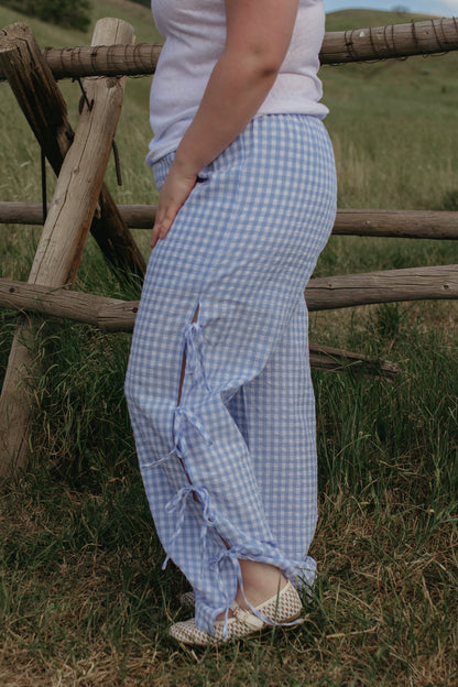 THE BRINLEY BOW PANTS IN BLUE