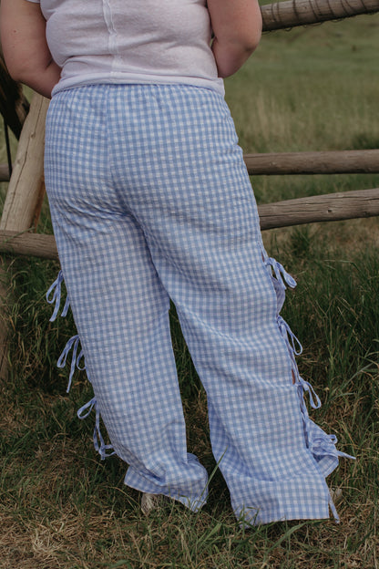 THE BRINLEY BOW PANTS IN BLUE