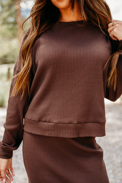 THE OVERSIZED RIBBED SWEATER IN CHOCOLATE BY MIKAROSE