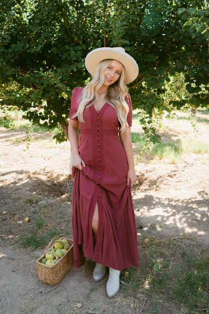 THE ROSEMARIE BUTTON MAXI IN RED