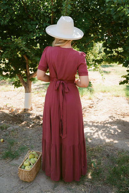 THE ROSEMARIE BUTTON MAXI IN RED