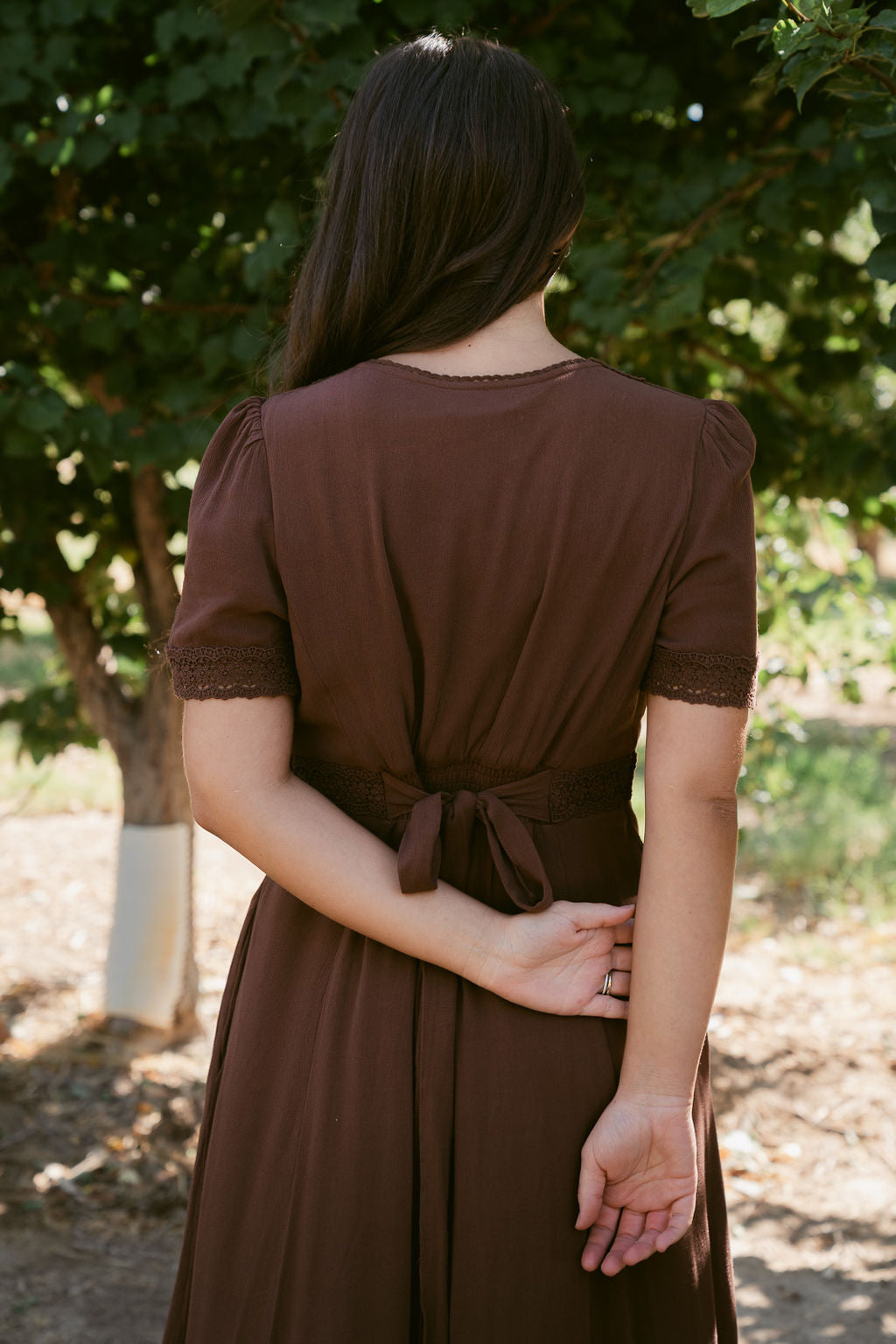 THE ROSEMARIE BUTTON MAXI IN MOCHA