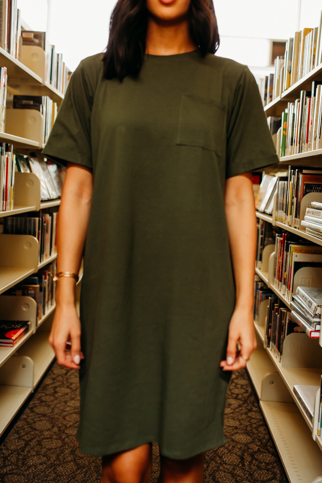 THE EASY DOES IT POCKET T-SHIRT DRESS BY PINK DESERT IN OLIVE