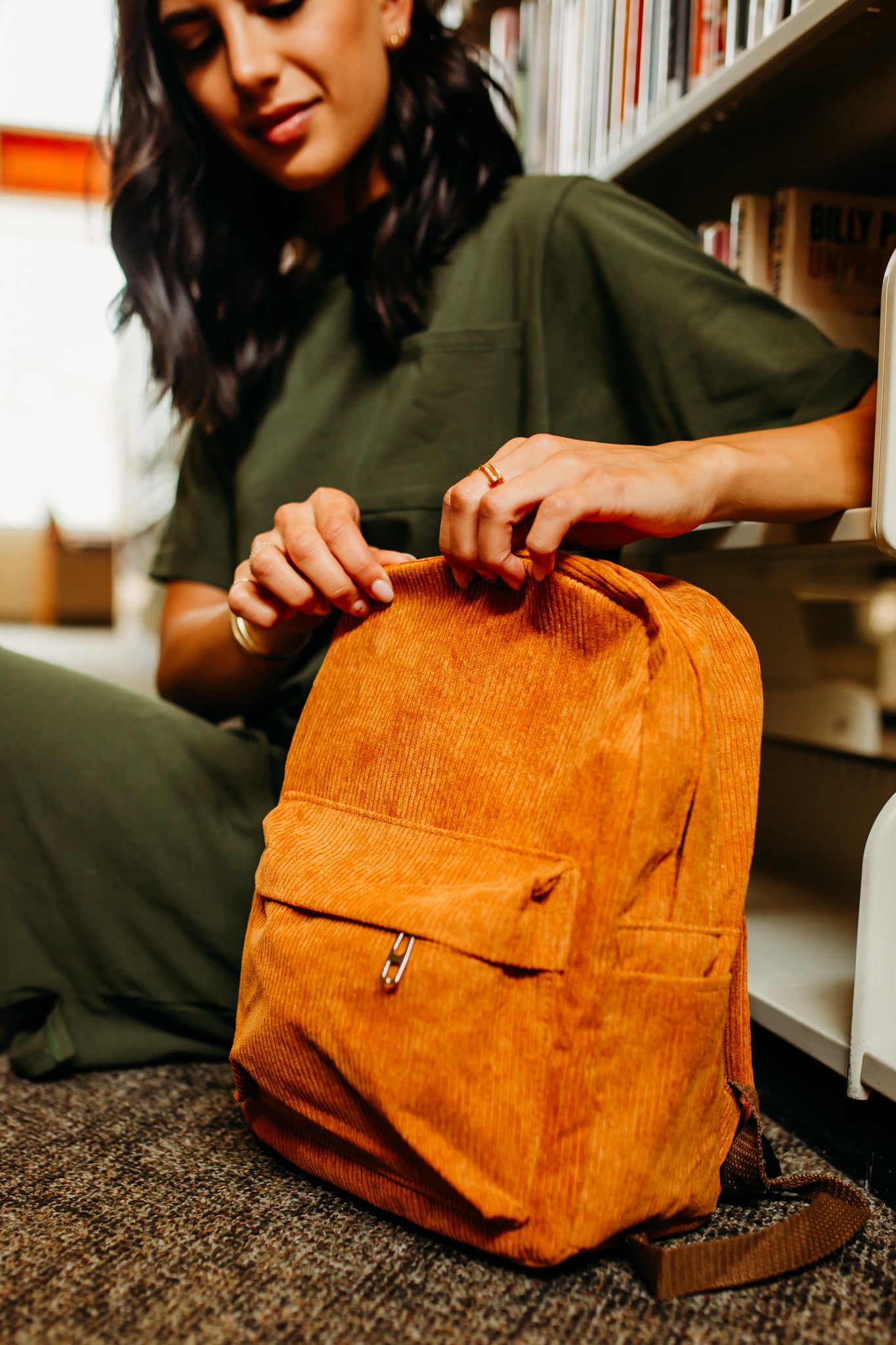 THE CORDUROY BACKPACK IN CAMEL