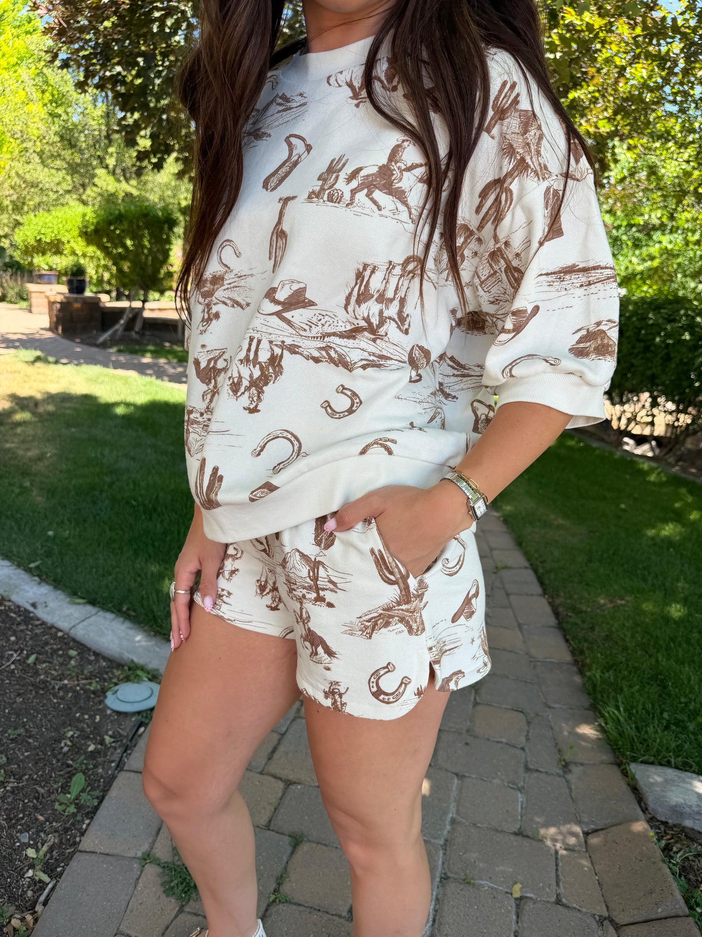 THE ANNIE OAKLEY WESTERN SET
