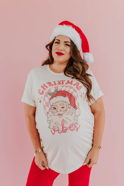 THE CHRISTMAS VIBES GRAPHIC TEE IN IVORY