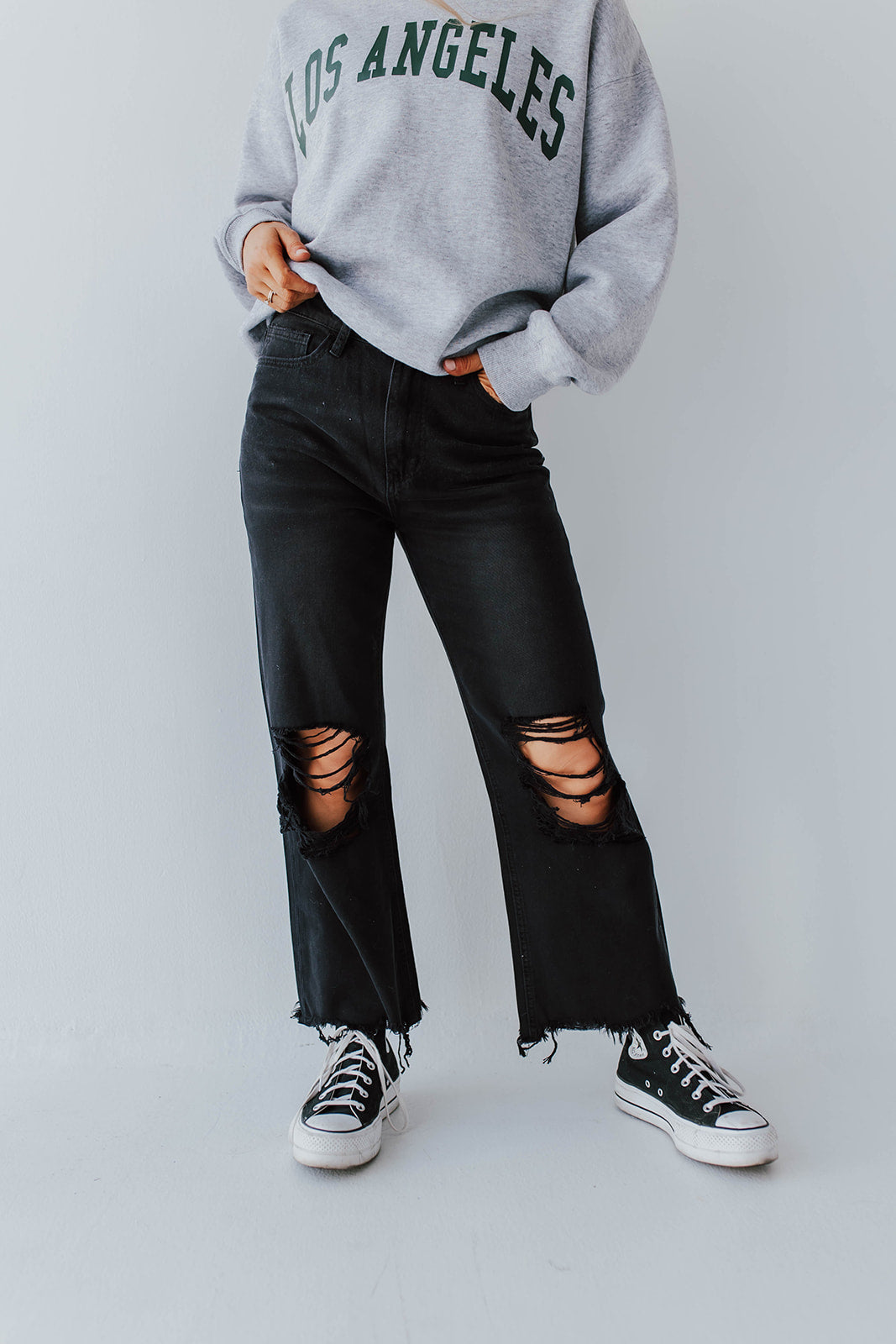 THE 90'S FLARE JEANS IN BLACK BY VERVET