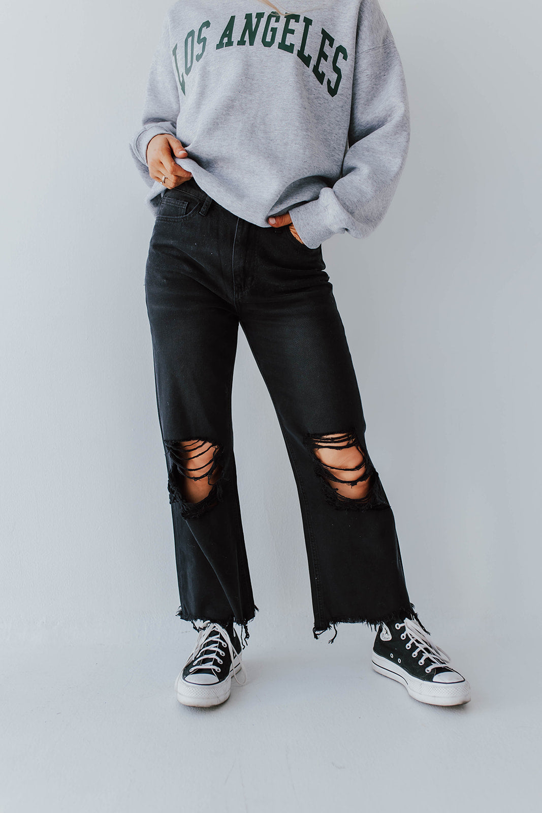 THE 90'S FLARE JEANS IN BLACK BY VERVET PINK DESERT – Pink Desert