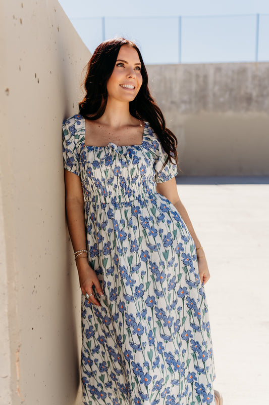 THE LEEANN FLORAL MIDI DRESS IN BLUE