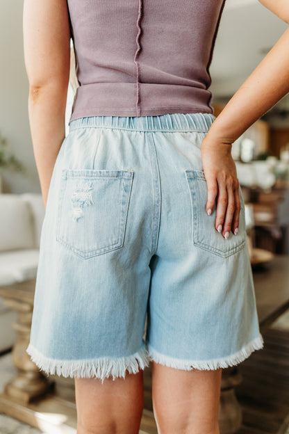 THE BLAKELY HIGH RISE BOYFRIEND SHORTS IN LIGHT DENIM