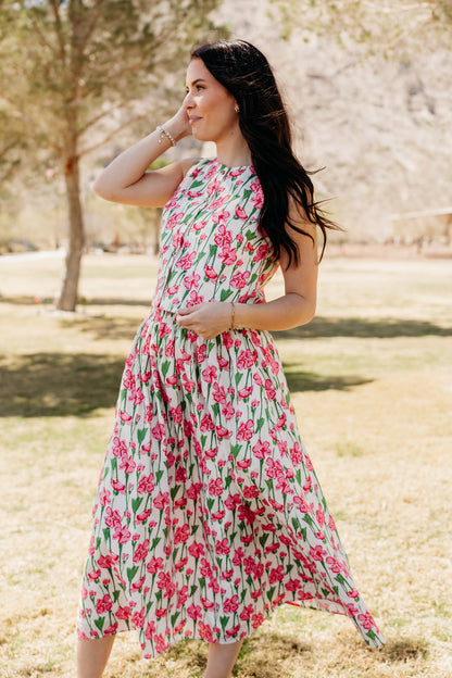 THE JANSYN FLORAL SKIRT IN PINK
