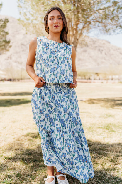 THE JANSYN FLORAL TANK IN BLUE