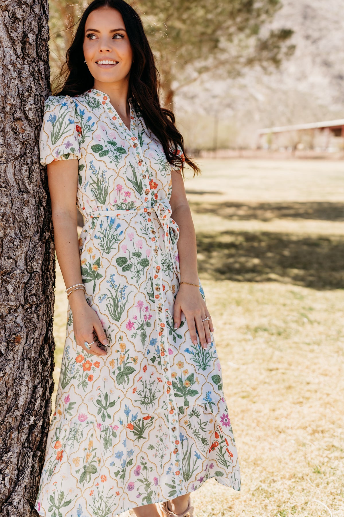 THE IRIS FLORAL MIDI DRESS IN White Small