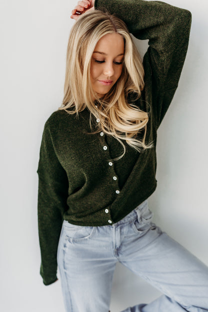 THE CAMPBELL CARDIGAN IN OLIVE GREEN