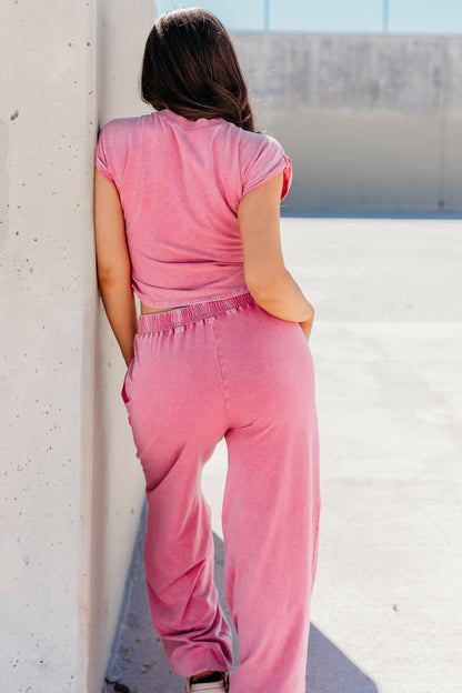 THE KYLIE CROSSOVER SET IN FUCHSIA