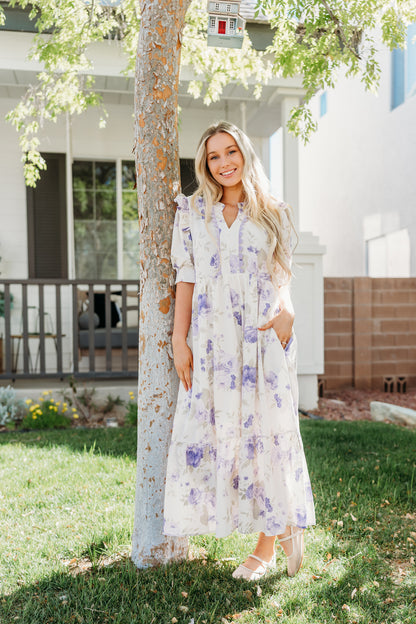 THE FINLEE FLORAL MIDI DRESS IN LILAC