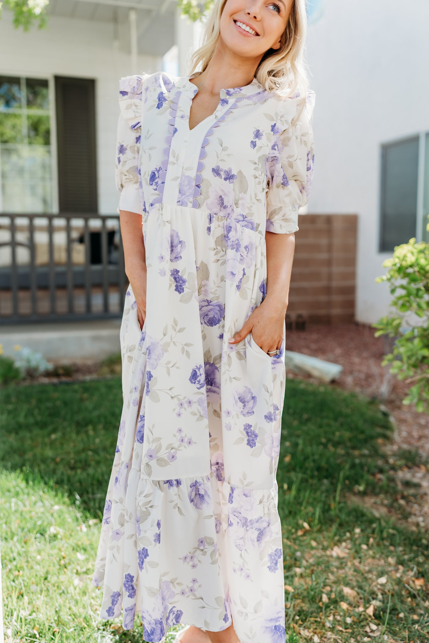 THE FINLEE FLORAL MIDI DRESS IN LILAC