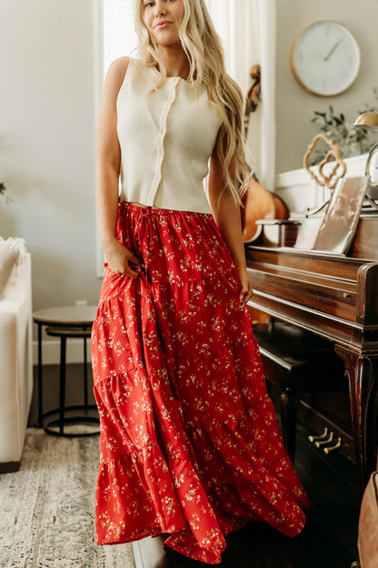 THE LARISSA FLORAL PRINT SKIRT IN RED