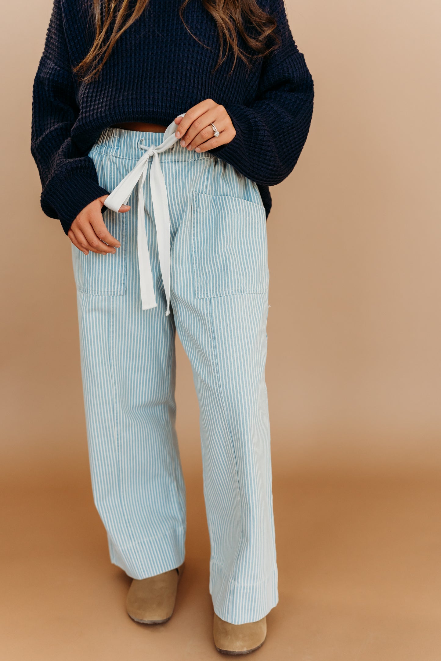 THE TASON DRAWSTRING JEANS IN BLUE