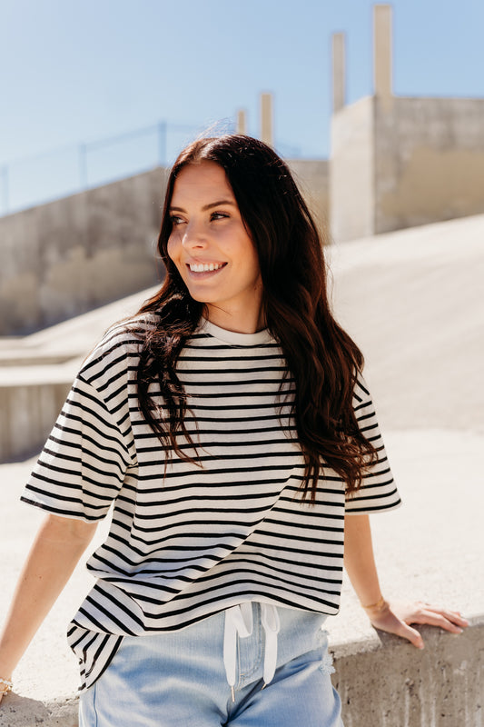 THE AUGUST OVERSIZED STRIPED TEE IN BLACK