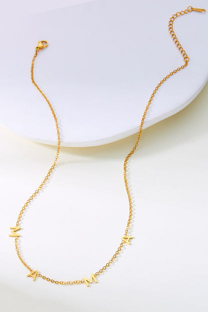 THE GOLDEN MAMA NECKLACE
