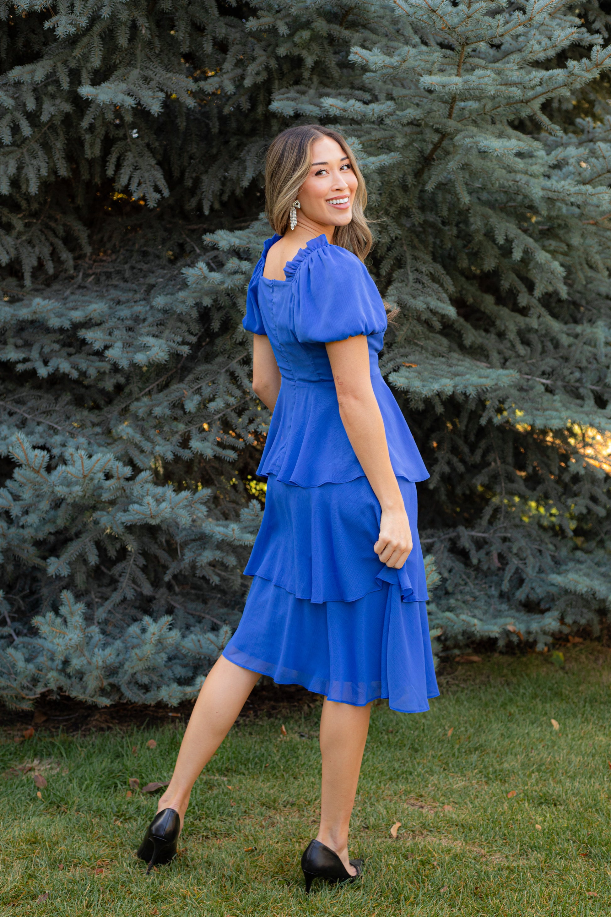 THE ANGEL CHIFFON MIDI DRESS IN BLUE | PINK DESERT Large THE ANGEL CHIFFON MIDI DRESS IN BLUE | PINK DESERT Large