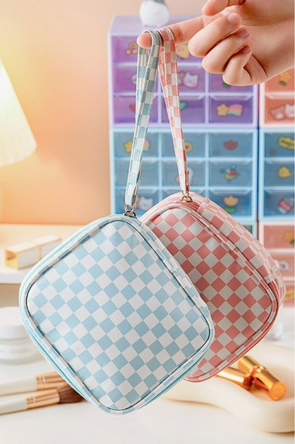 THE CHECKER COSMETIC TRAVEL BAG