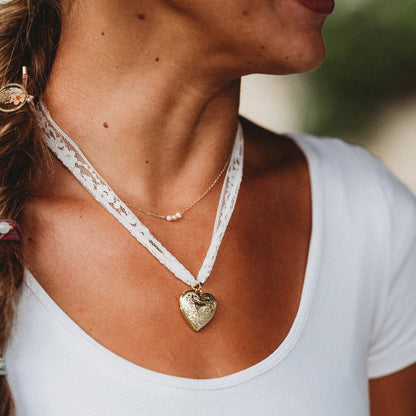THE AMORE KLANI NECKLACE