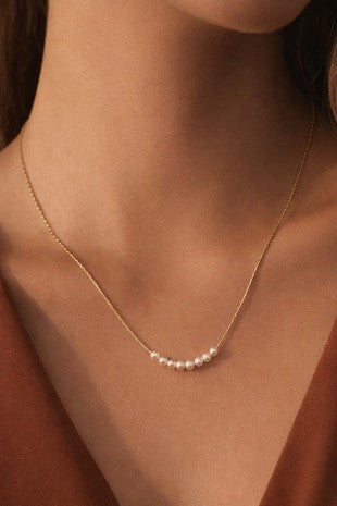 THE PEARL BAR NECKLACE