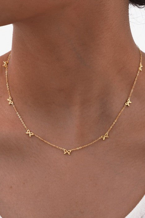 THE BOW CHAIN NECKLACE
