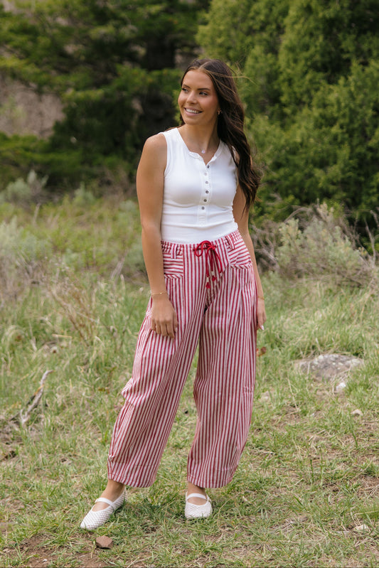 THE LENI STRIPED BARREL DENIM PANTS IN RED