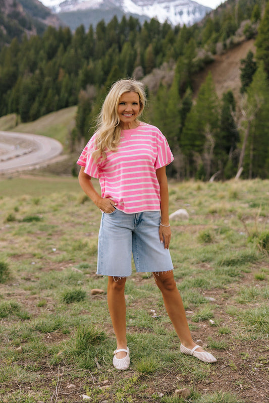 THE ZELLA RUFFLE SLEEVE STRIPE KNIT TOP IN PINK/WHITE