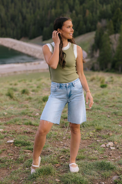 THE SLOANE CONTRAST TRIM TANK IN OLIVE