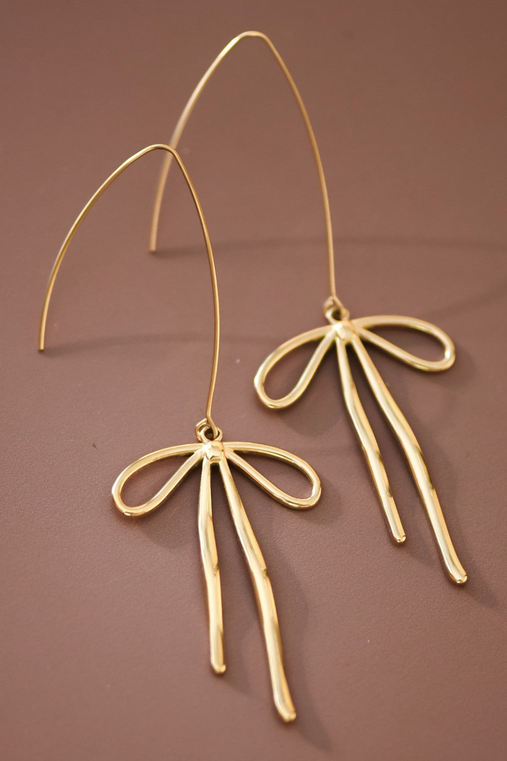 THE DAINTY BOW THREADER EARRINGS