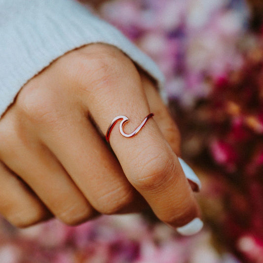 PURA VIDA WAVE RING