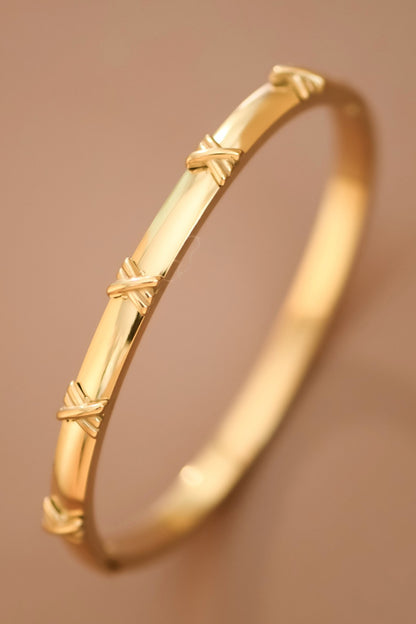 X DETAIL CUFF BRACELET