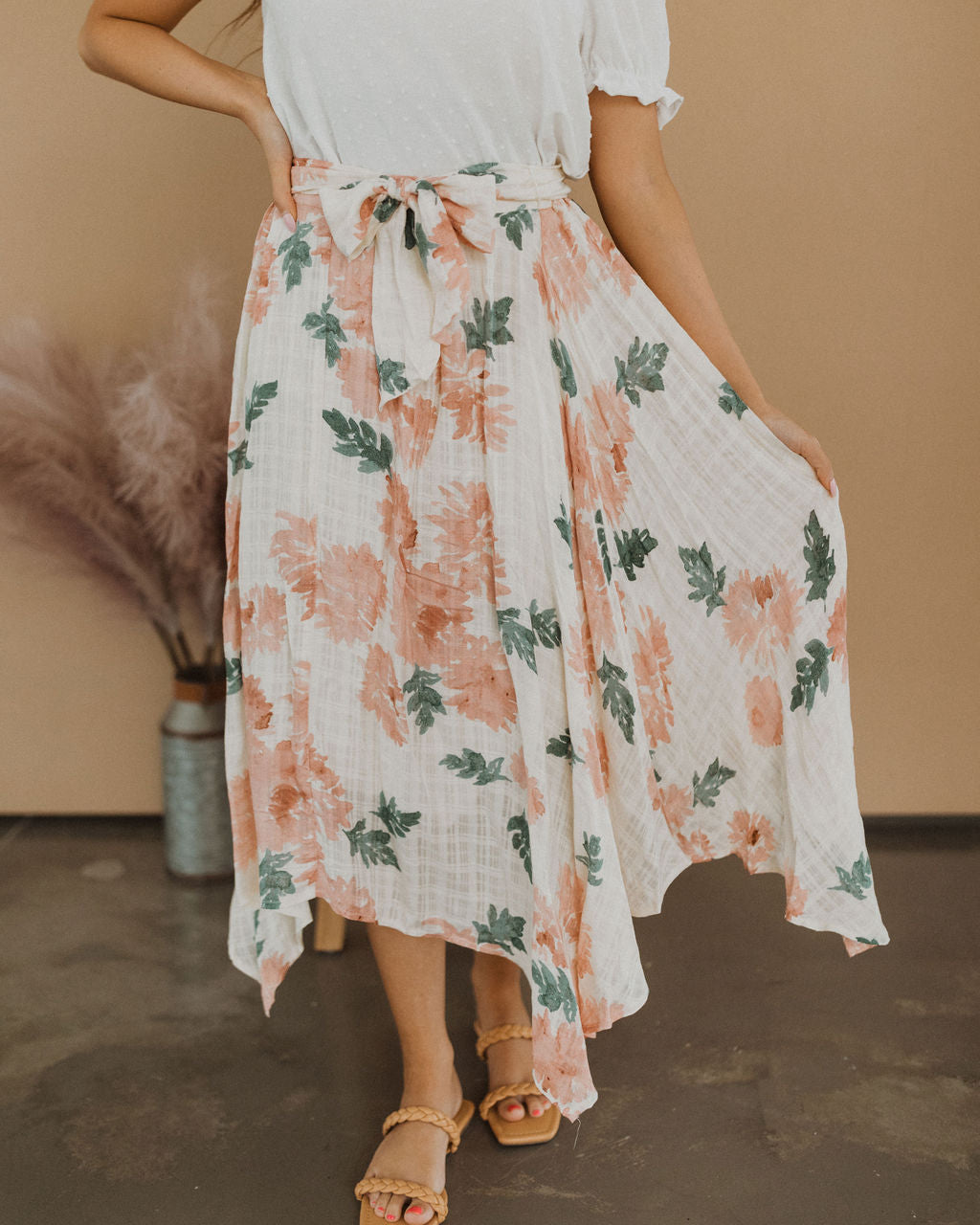 THE FLOWER BED FLORAL SKIRT IN CREAM
